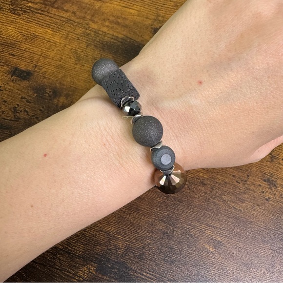 Unisex Essential Oil Diffuser Lava And Black Stone Bead Stretch Bracelet Chunky - Picture 5 of 10